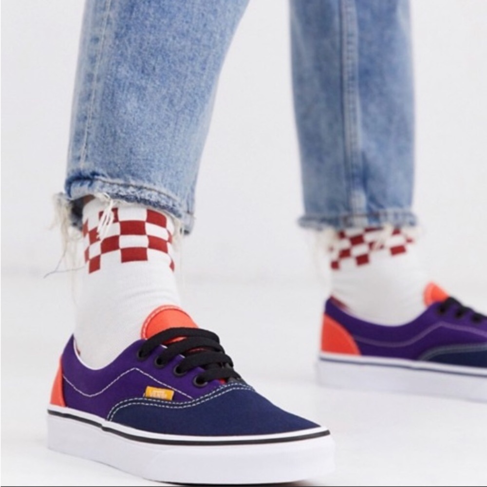 Vans tie up new shoe